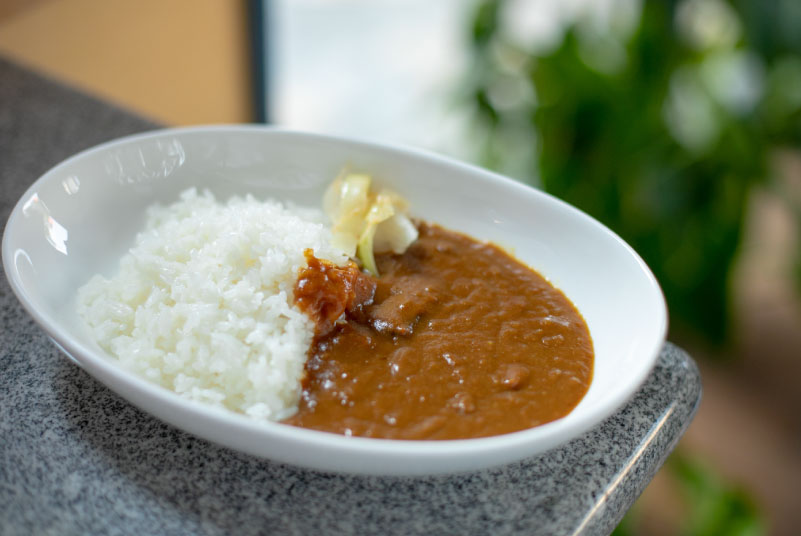 夜食カレー無料サービス