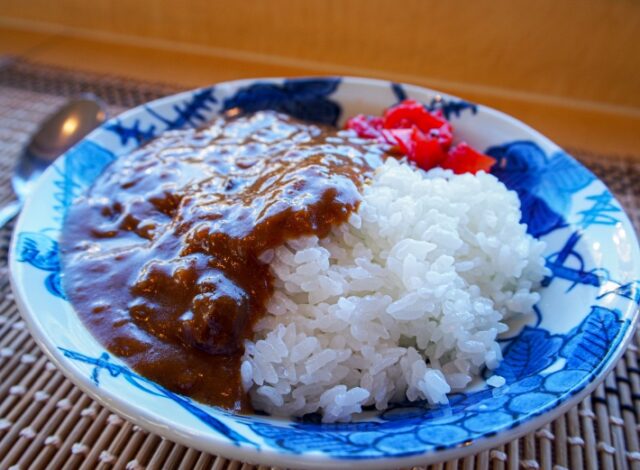 無料夕食カレー大好評中です！！！！