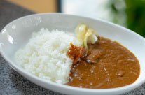 夜食カレー無料サービス