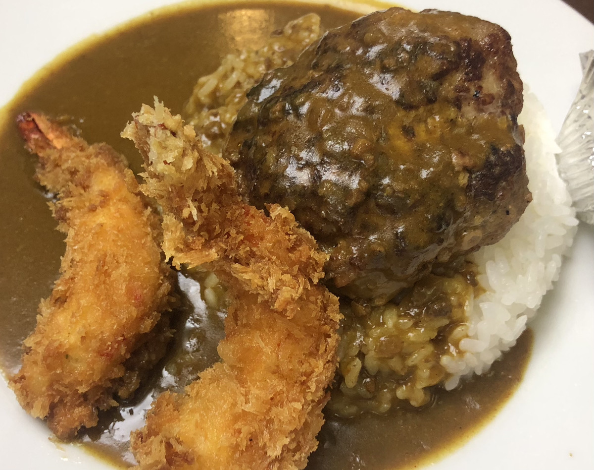 川端商店街にある有名老舗カレー店