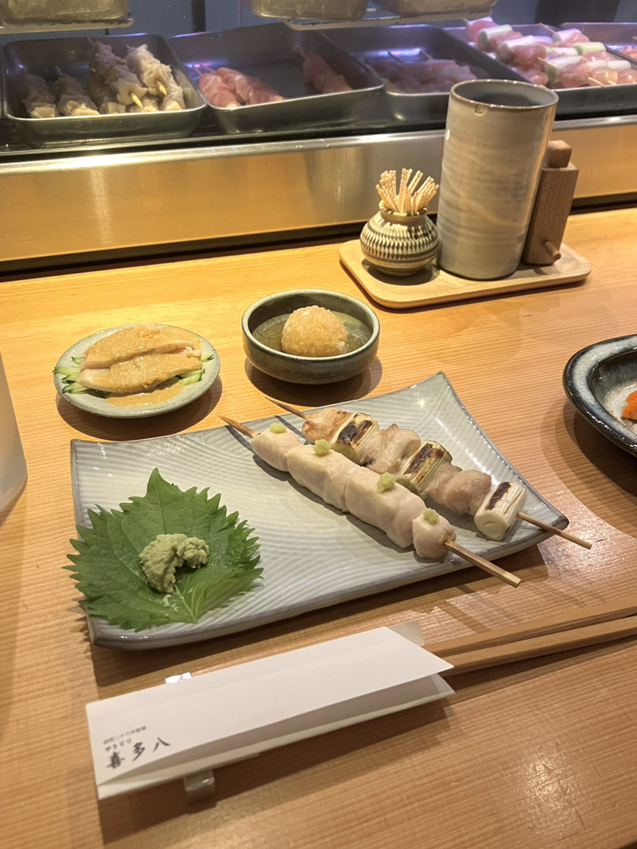 「天神さん」のお膝元！老舗の焼き鳥屋